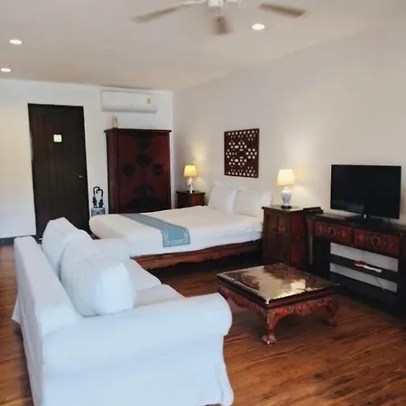 BTC Boutique Resort: Private Pool Villas in Hua Hin Exterior photo